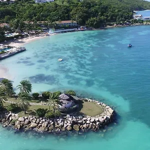 Blue Waters And Antigua/Barbuda